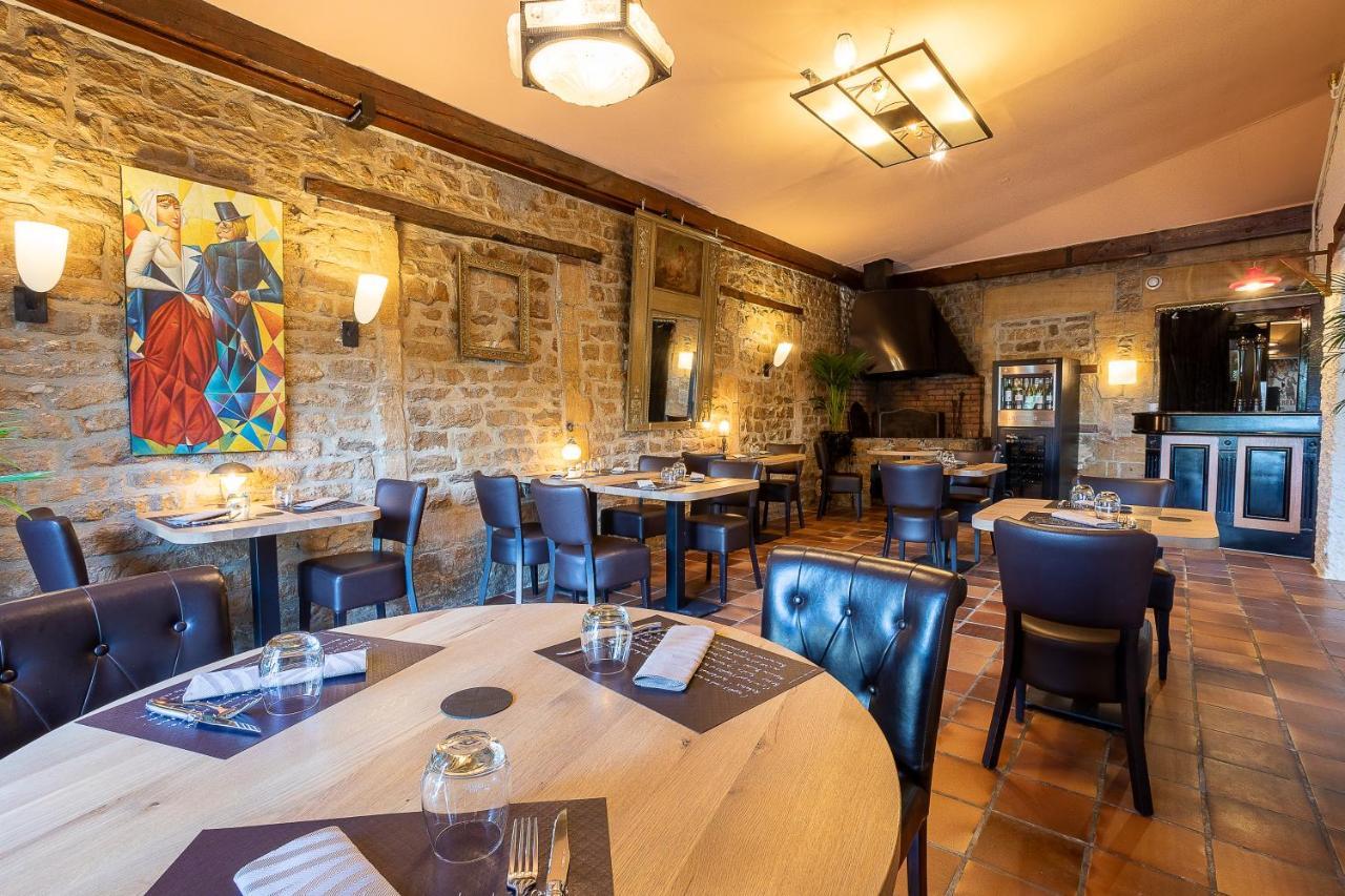 Logis Auberge Du Port Bazeilles Kültér fotó